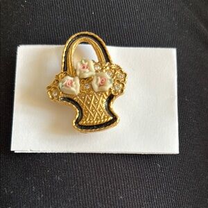 Elegant Gold Floral Basket Brooch